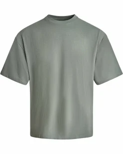 Basic boxy tee