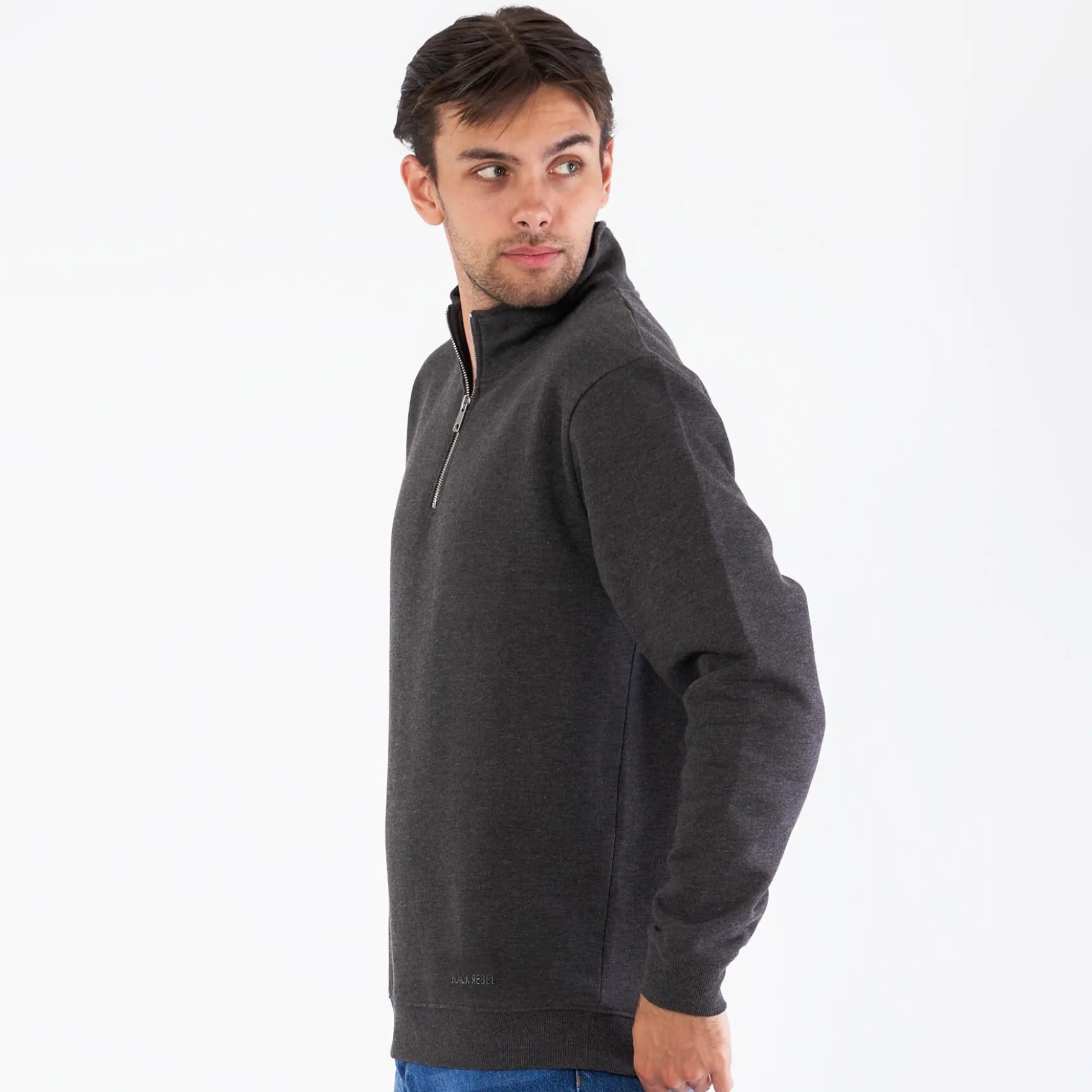Basic half zip