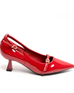 Catty high heel