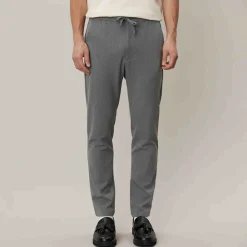 Como tapered pants