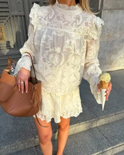 Ellinoric lace shirt