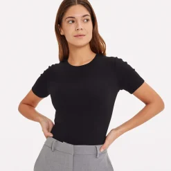 Enally ss o-n tee
