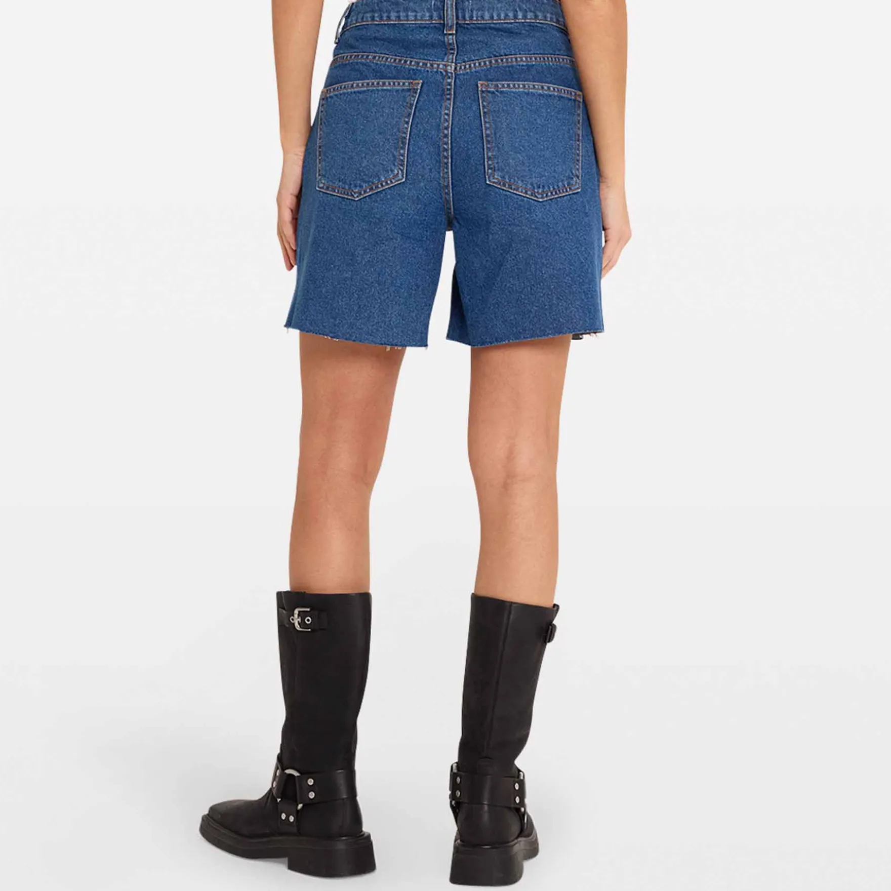 Enbiloba shorts