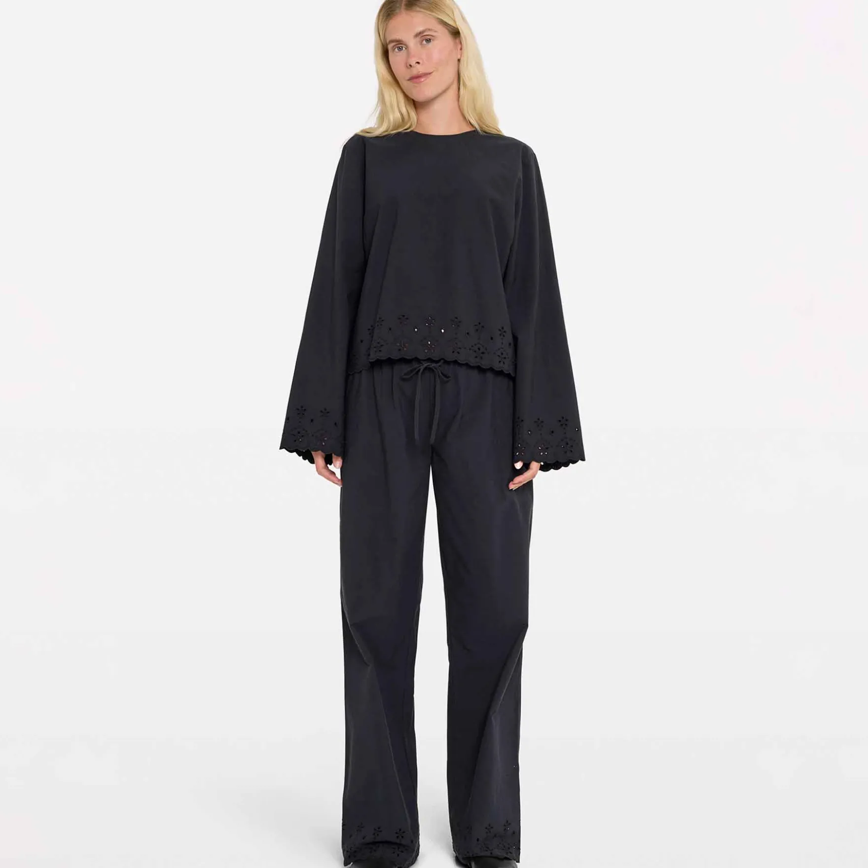 Enjuno ls shirt