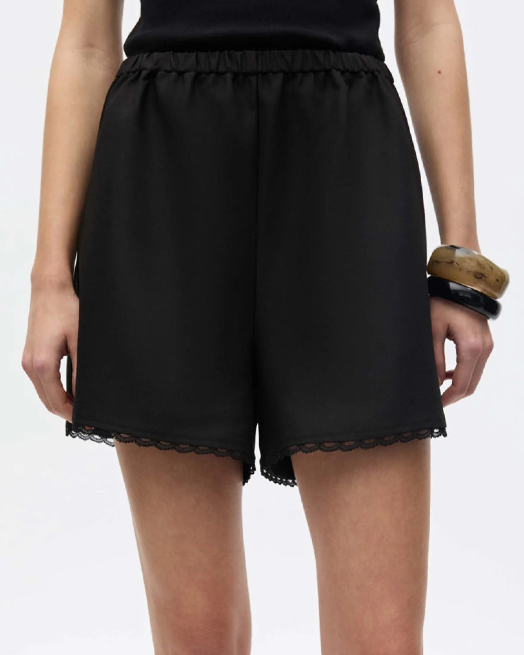 ENSALU SHORTS