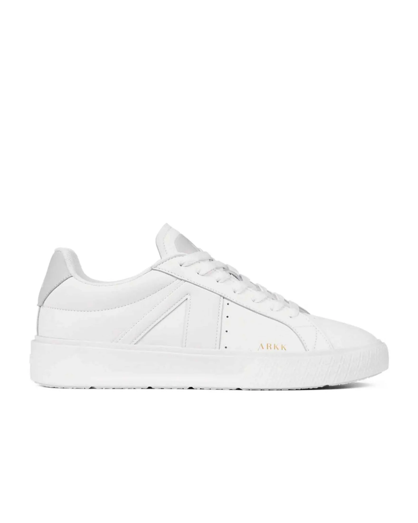 Essence white - men