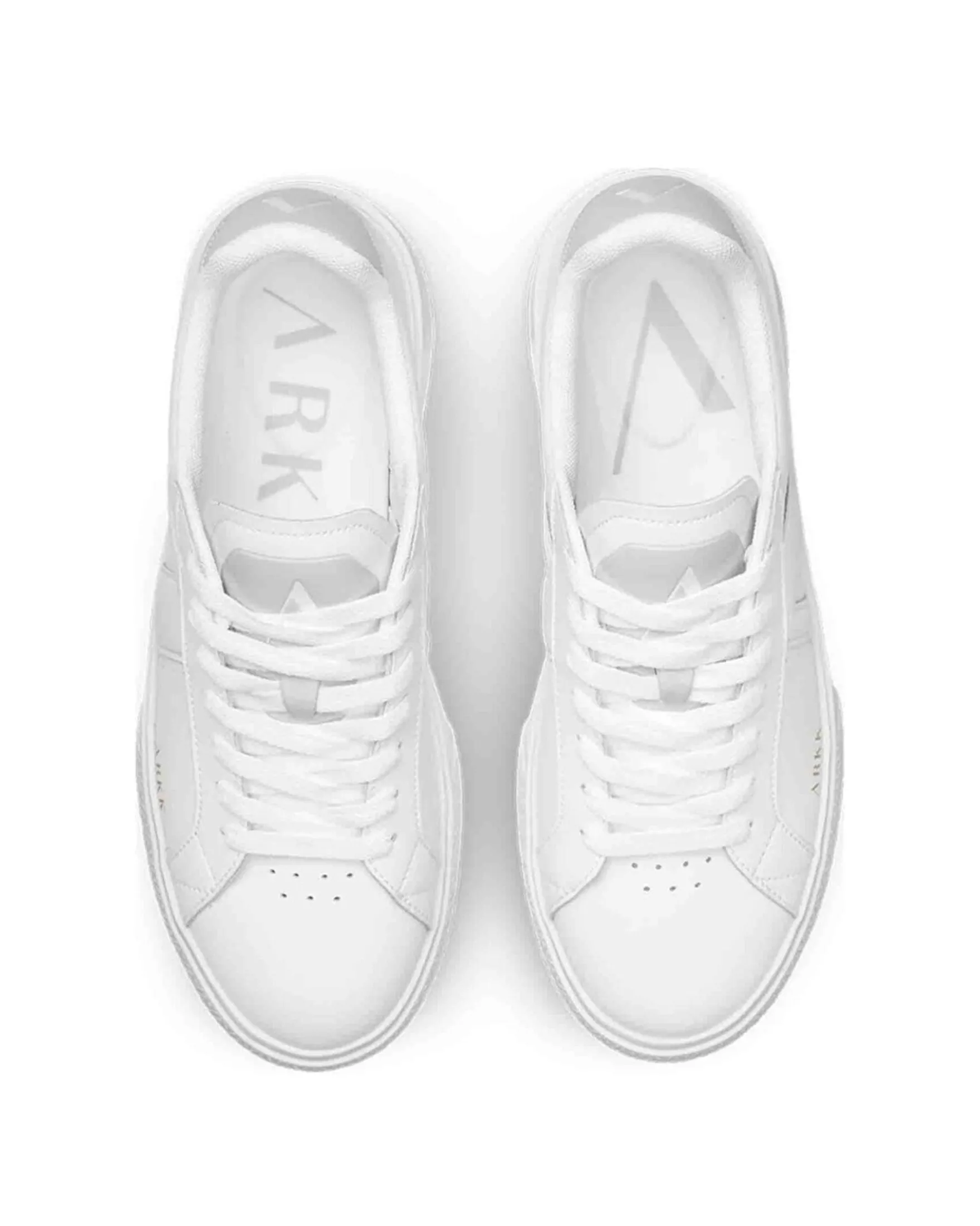 Essence white - men