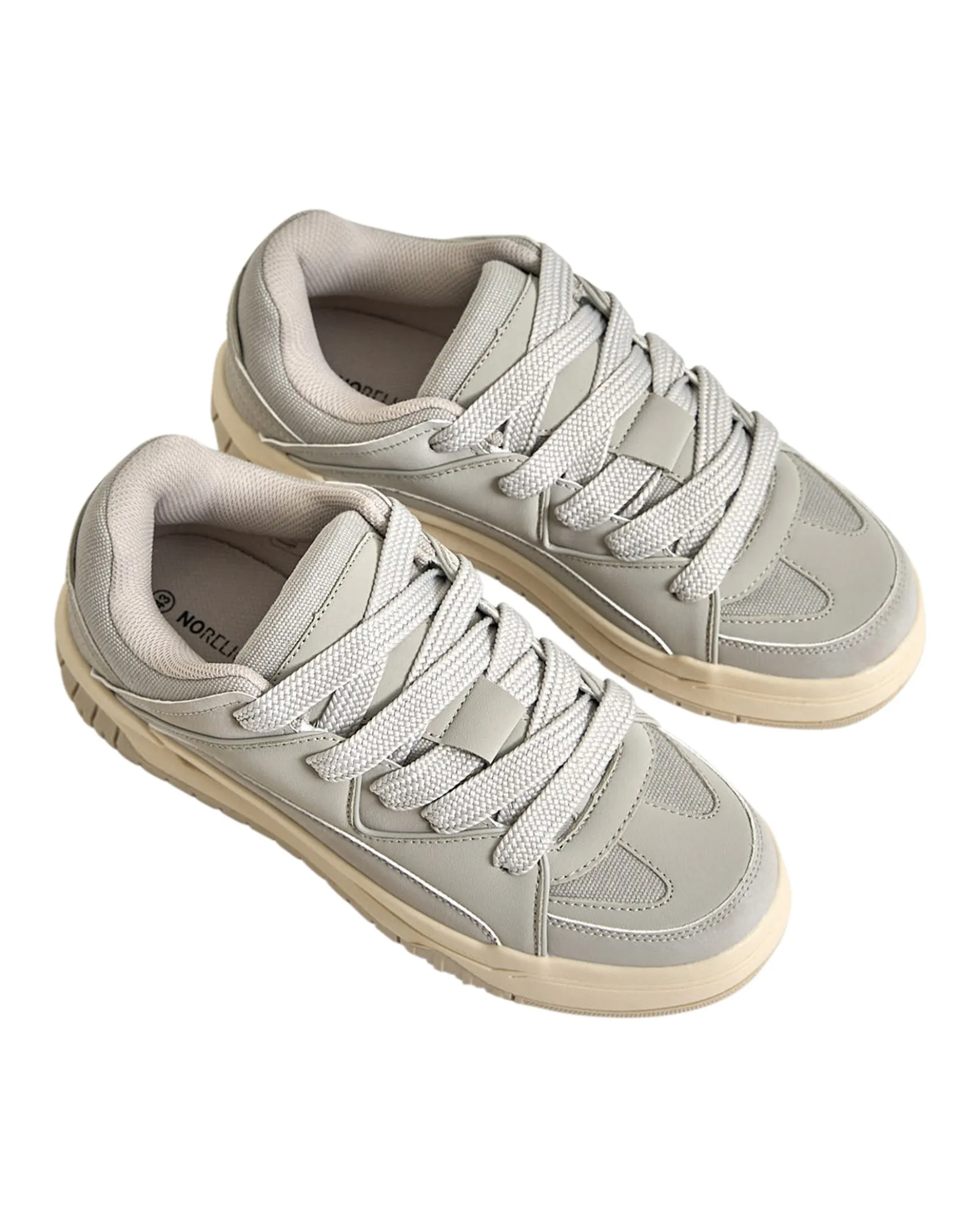 Hawk sneaker