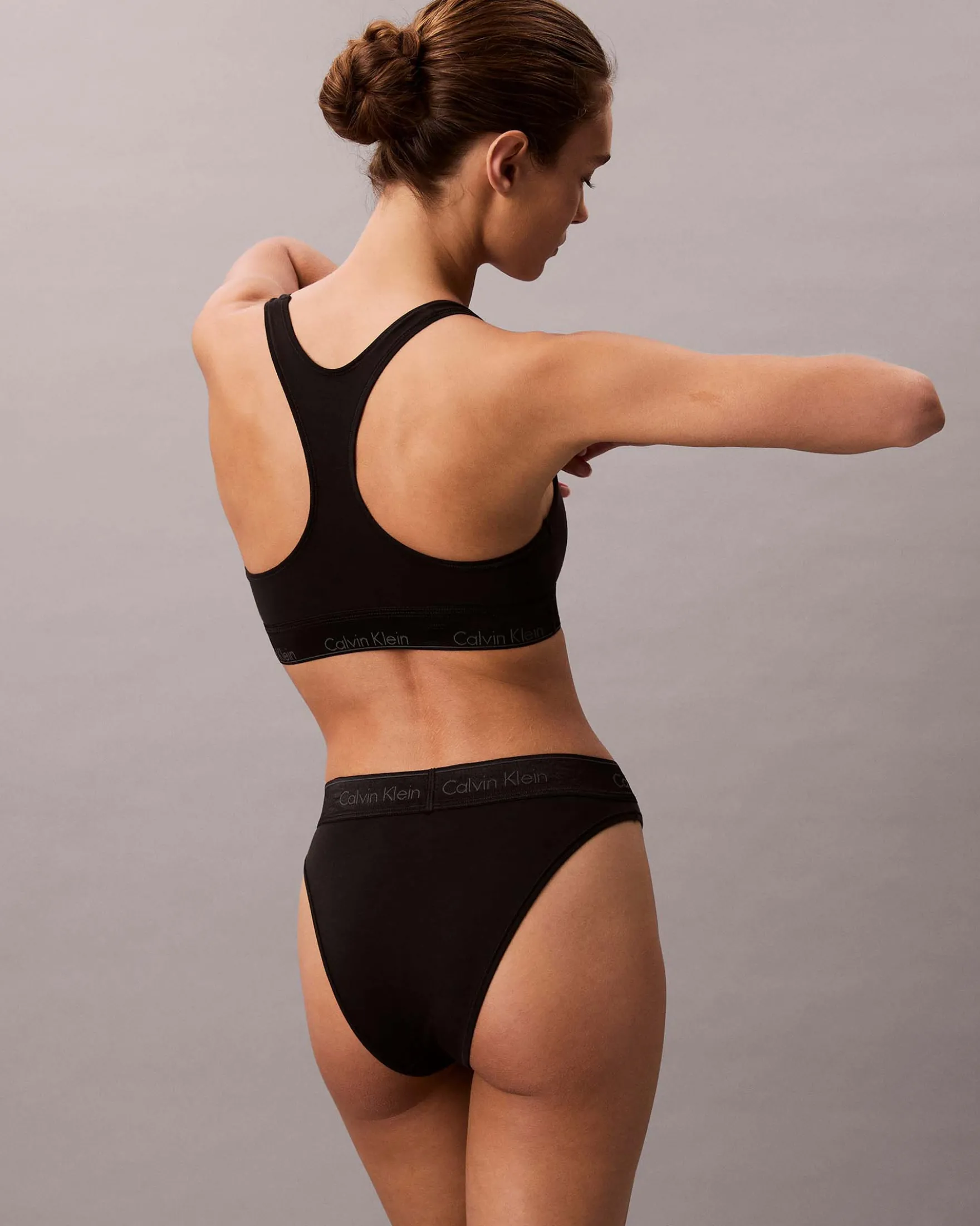 HIGH LEG TANGA