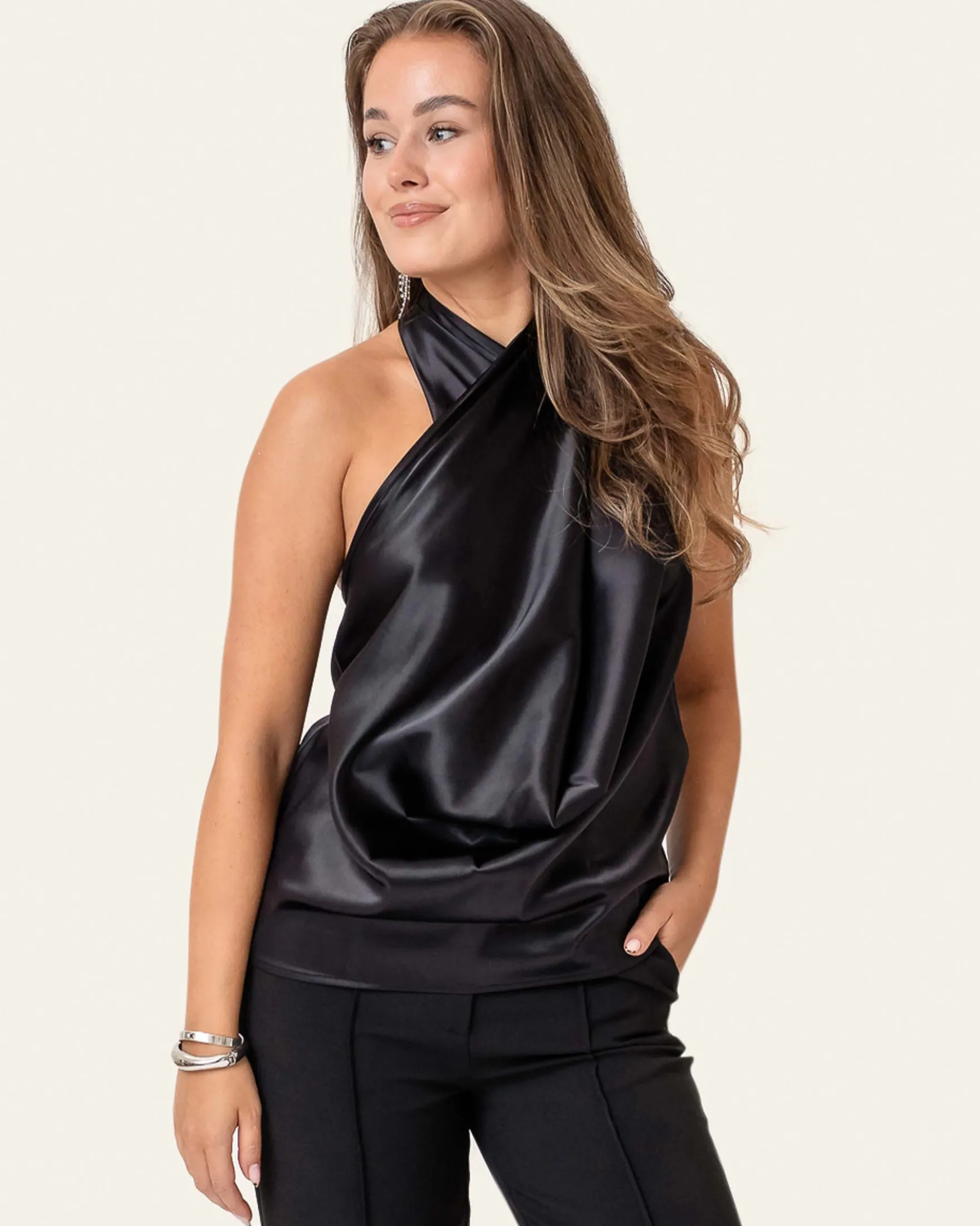 HollyIC Wrap Top