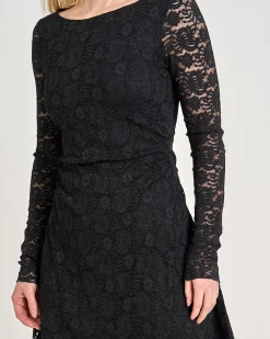 Holly ls lace dress