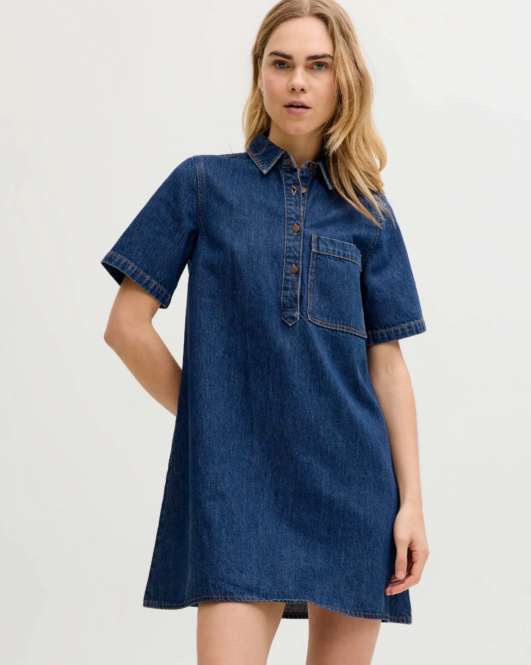 JXAMARA SILLE SHORT