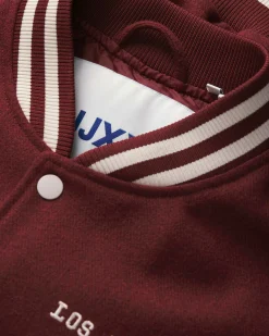JXESSI COLLEGE BOMBER
