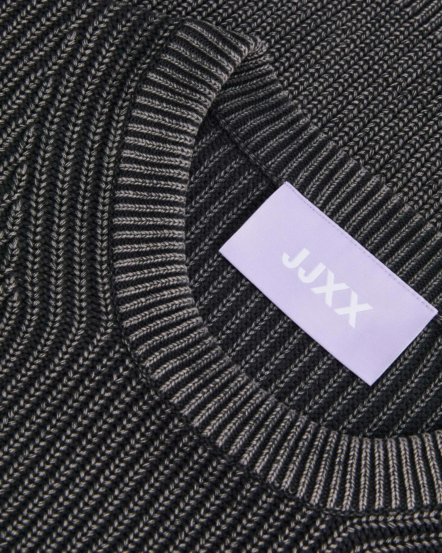 JXMILA CREW NECK