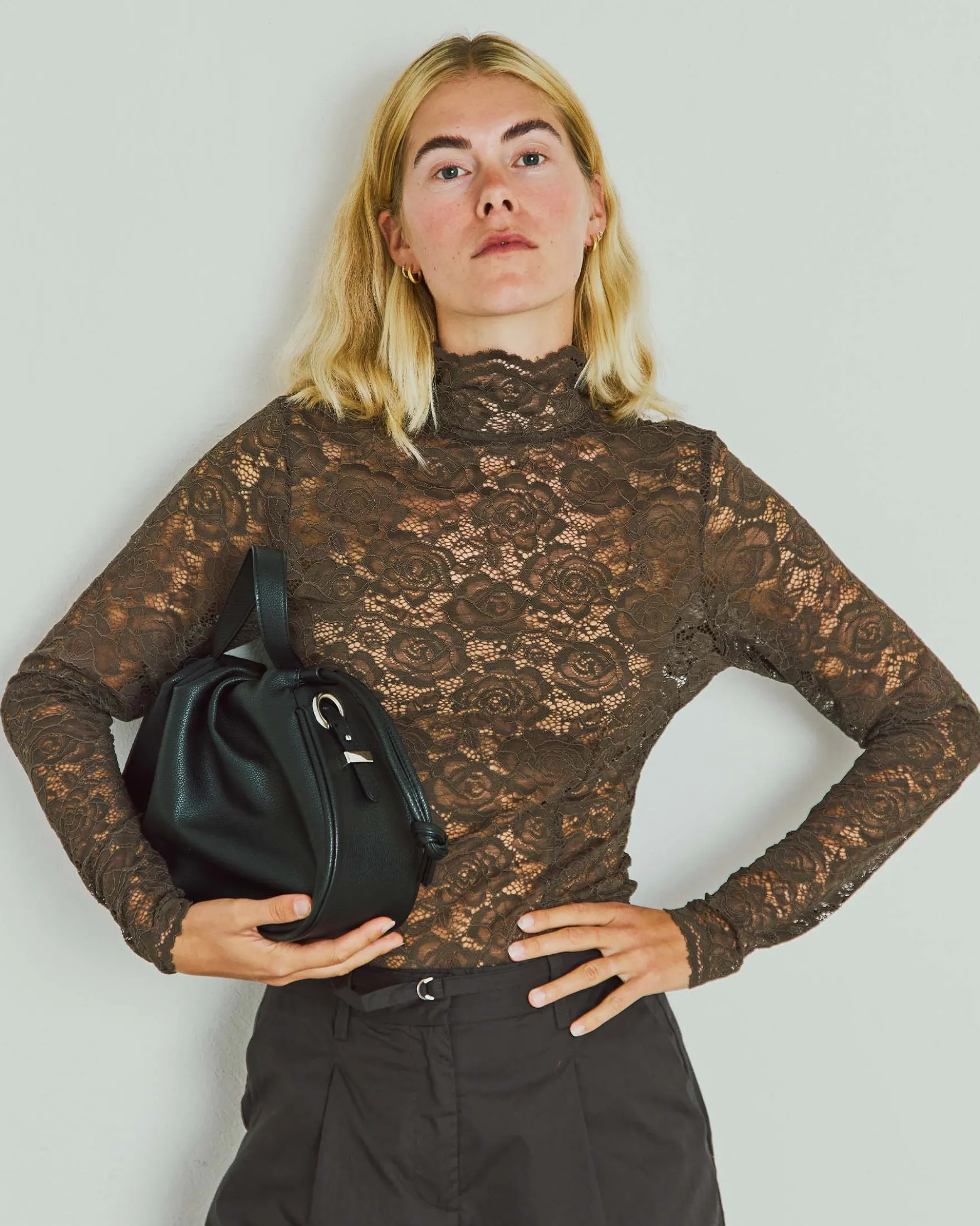 Leslie lace blouse