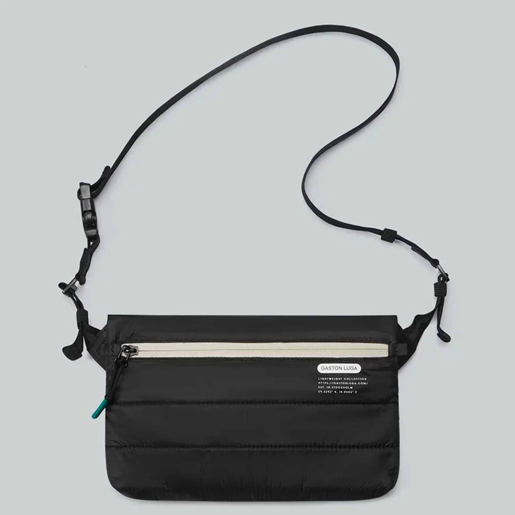 Lightweight bumbag