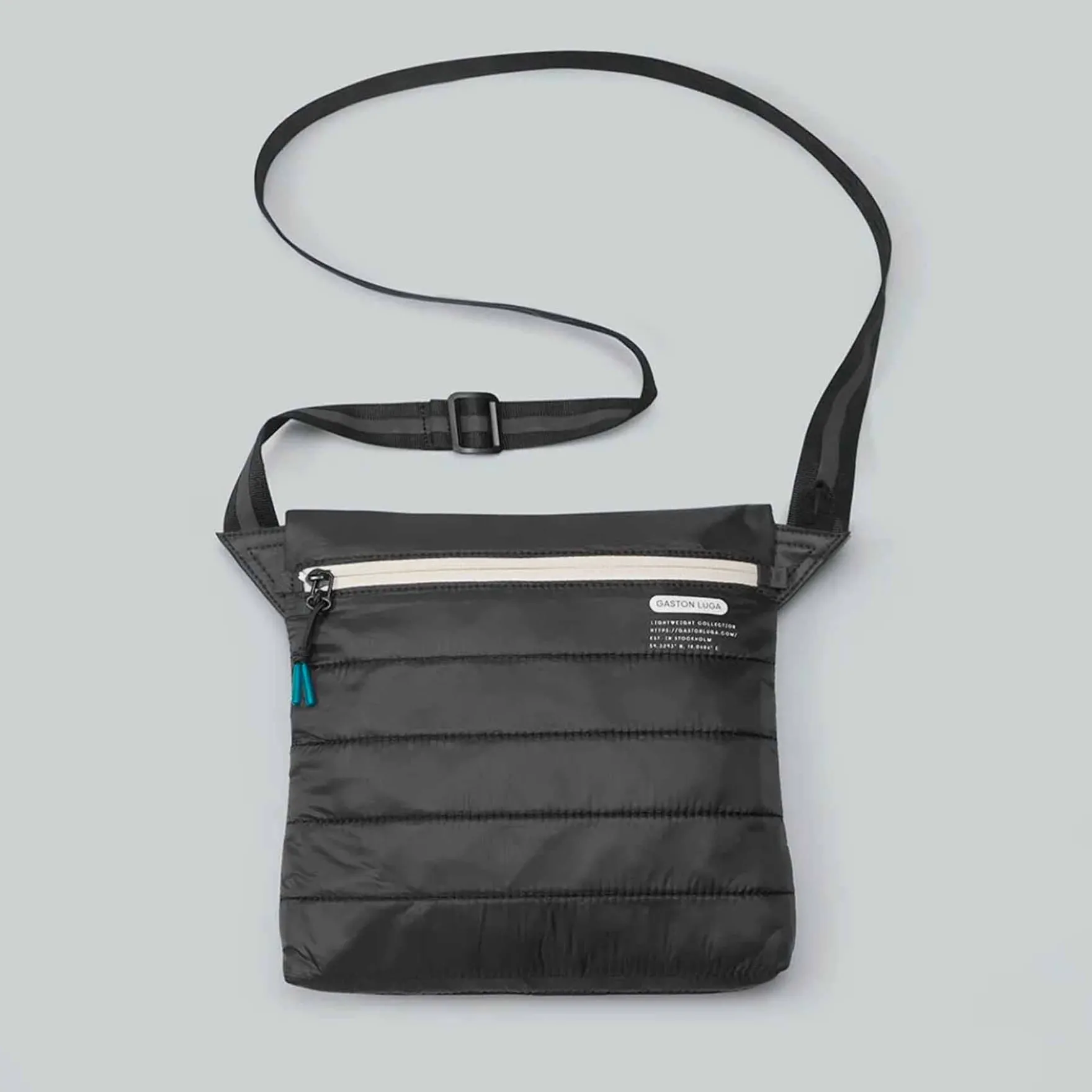 Lightweight daybag