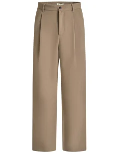Matt Pleated Pant