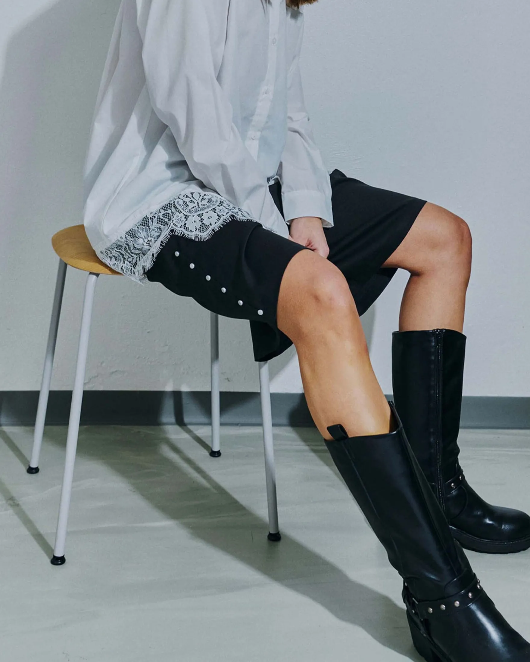 Milla studs bermuda shorts