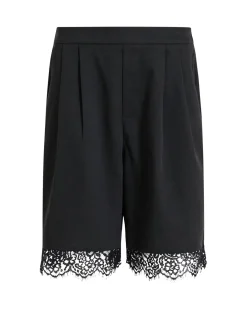 Mille lace shorts