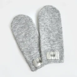 Mondi knit mittens