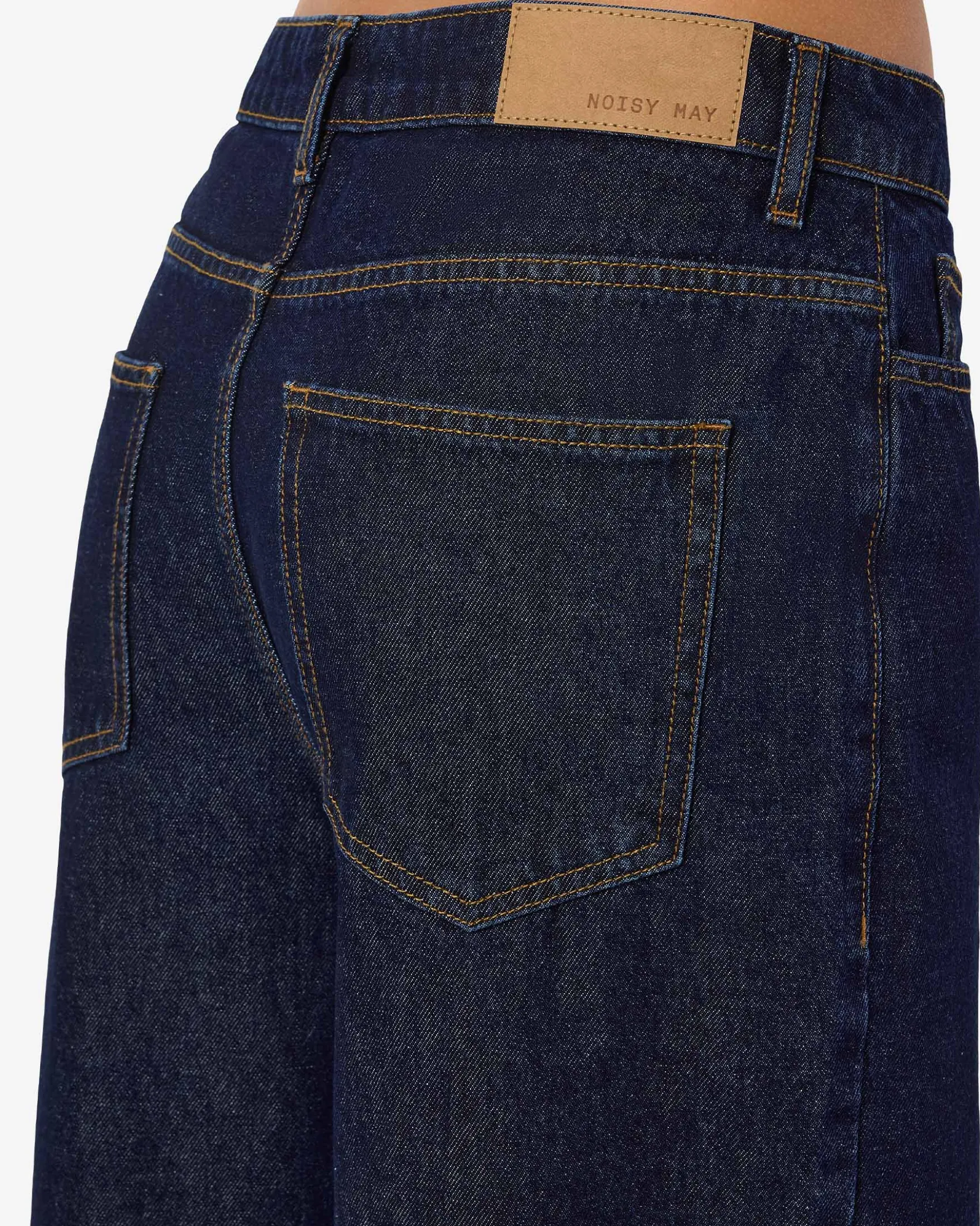 NMALEXA MW LOOSE JEANS