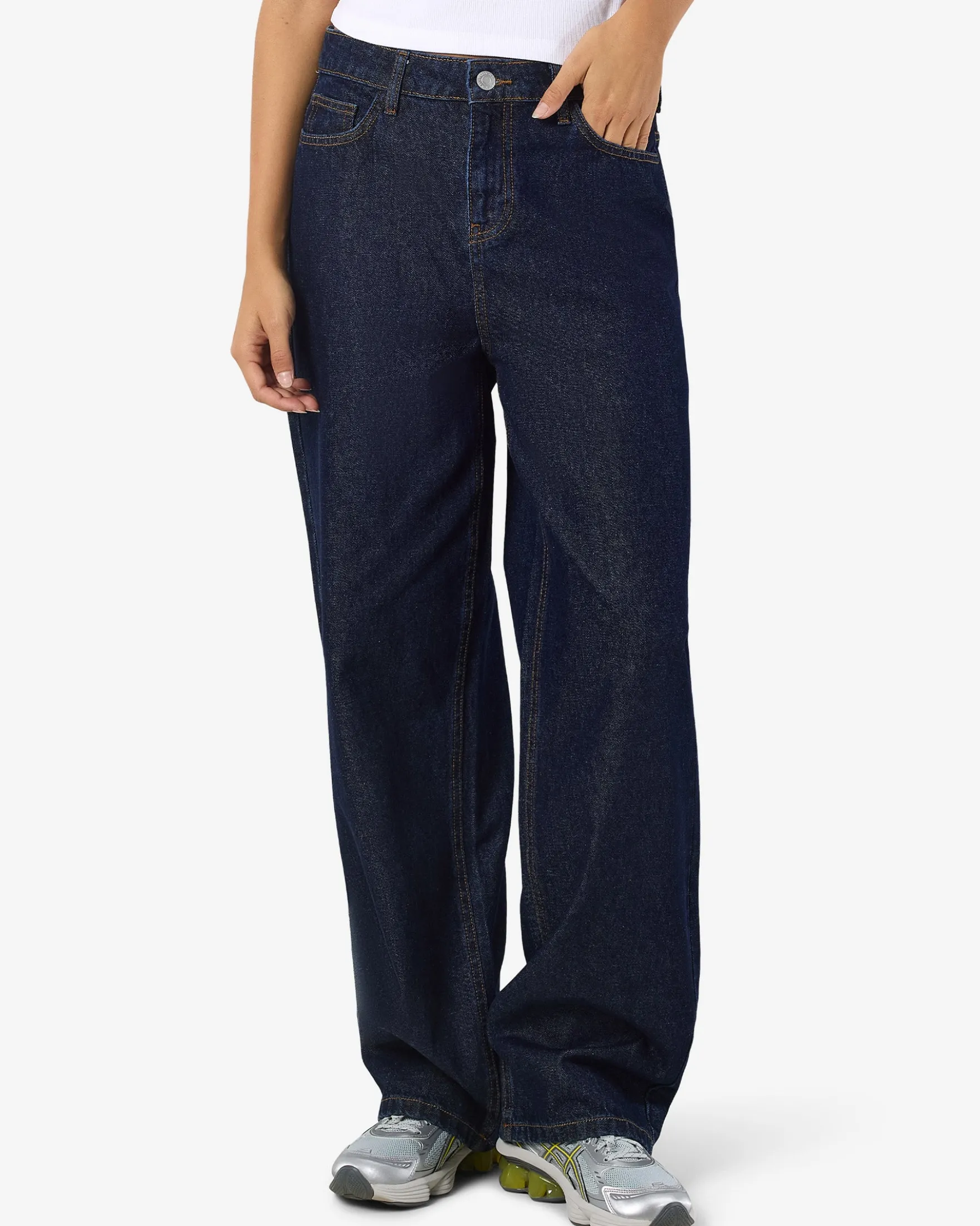NMALEXA MW LOOSE JEANS