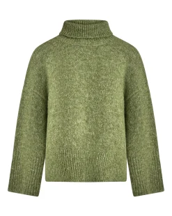 Nona fluffy highneck knit
