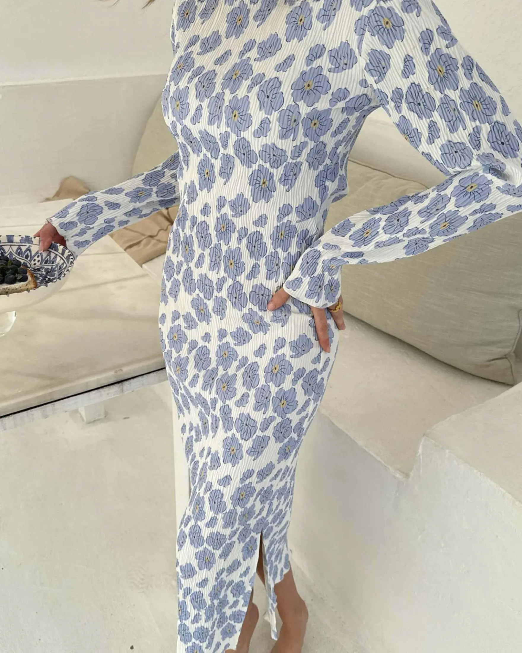 Odaic dress
