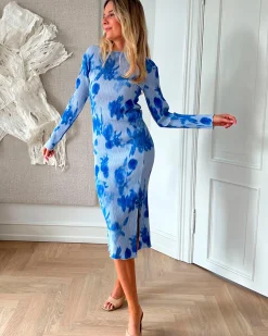 Odaic Dress