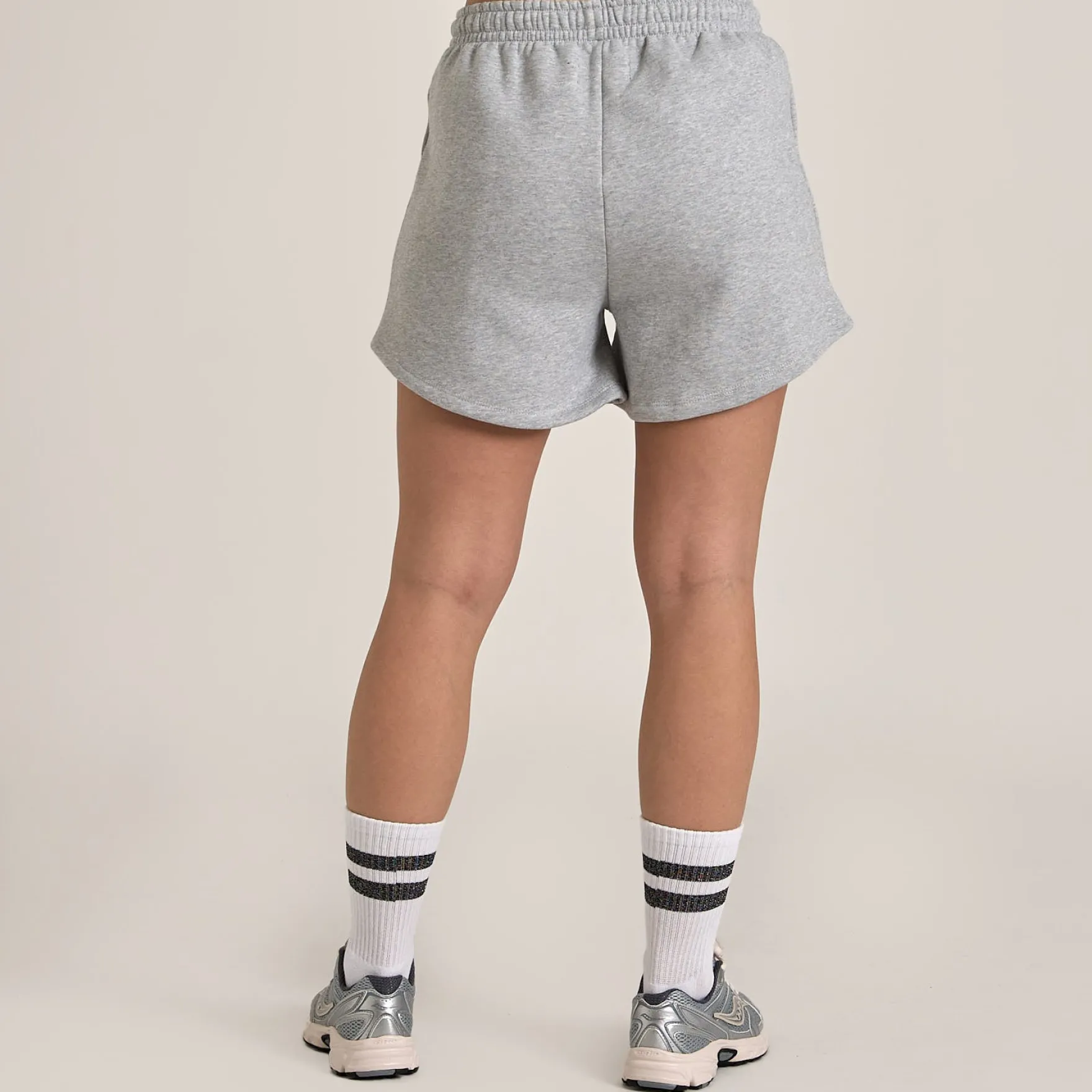 Organic barb shorts