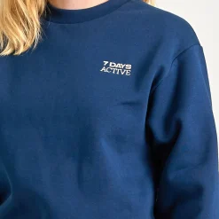Organic fitted crew