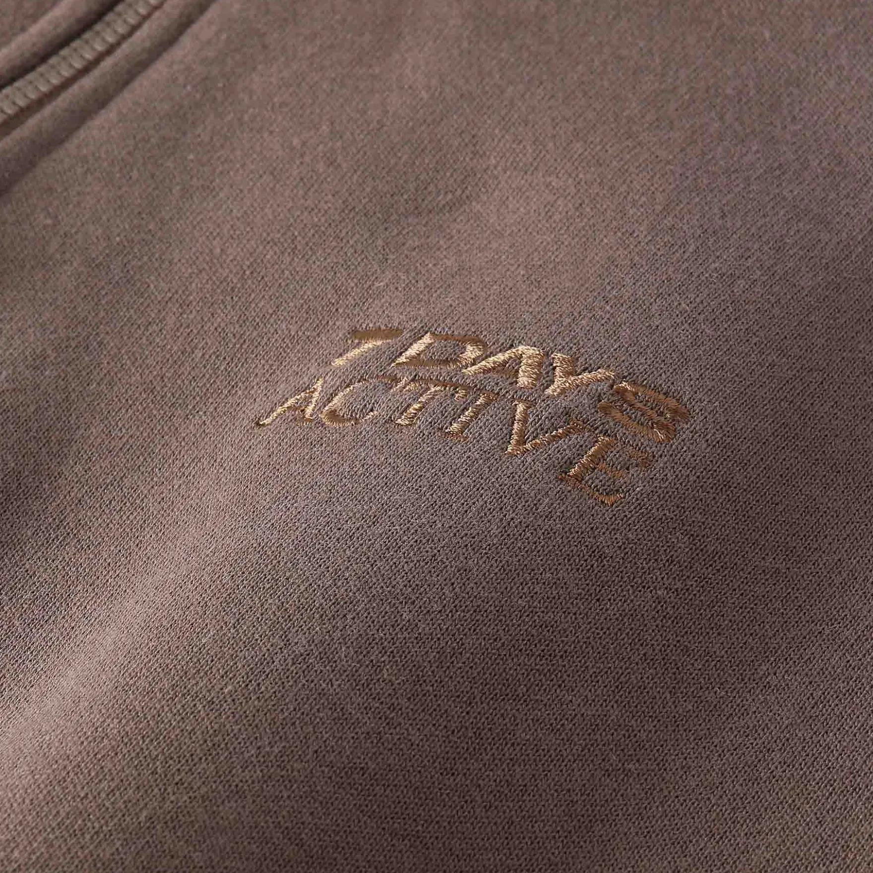 Organic fitted half