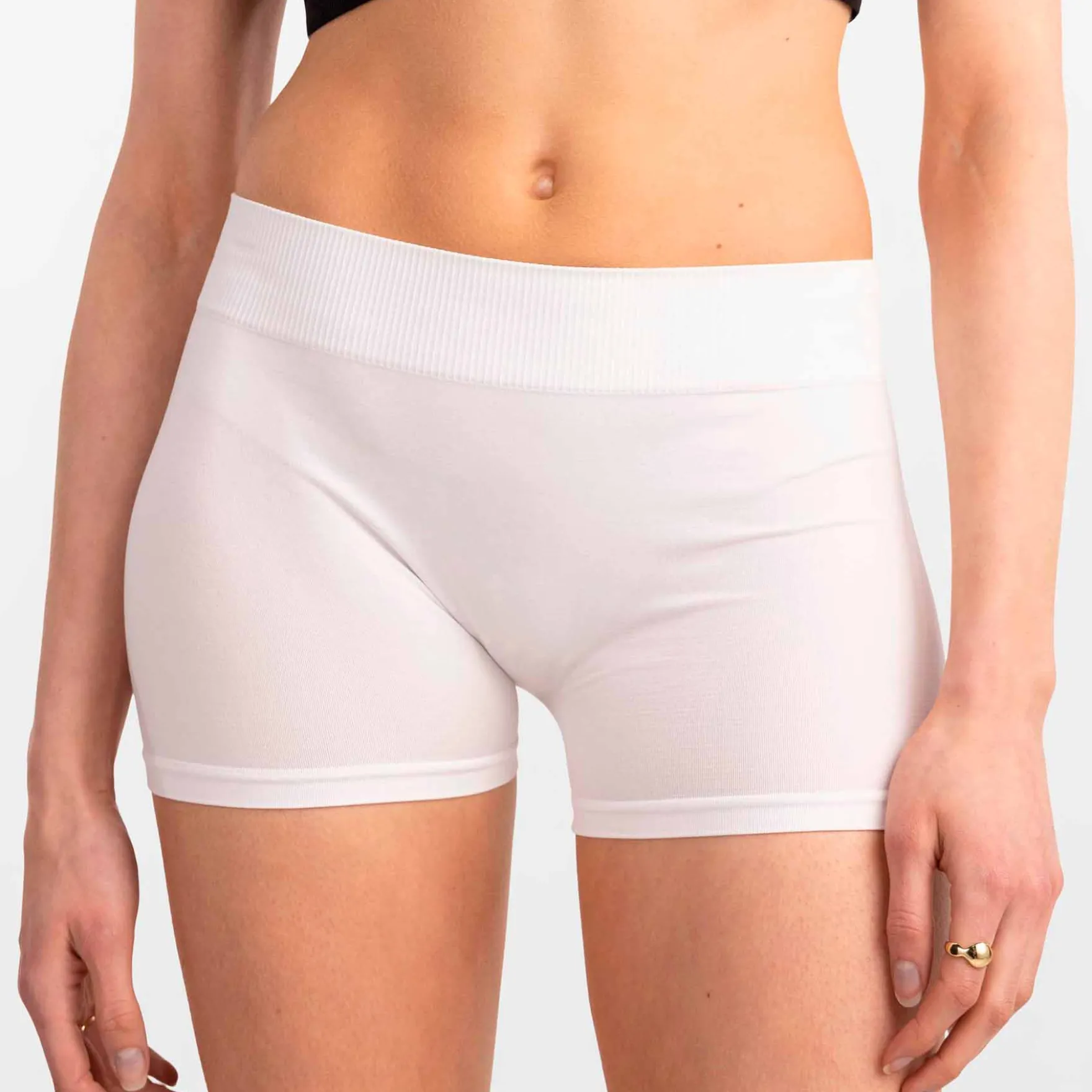 Pclondon mini shorts