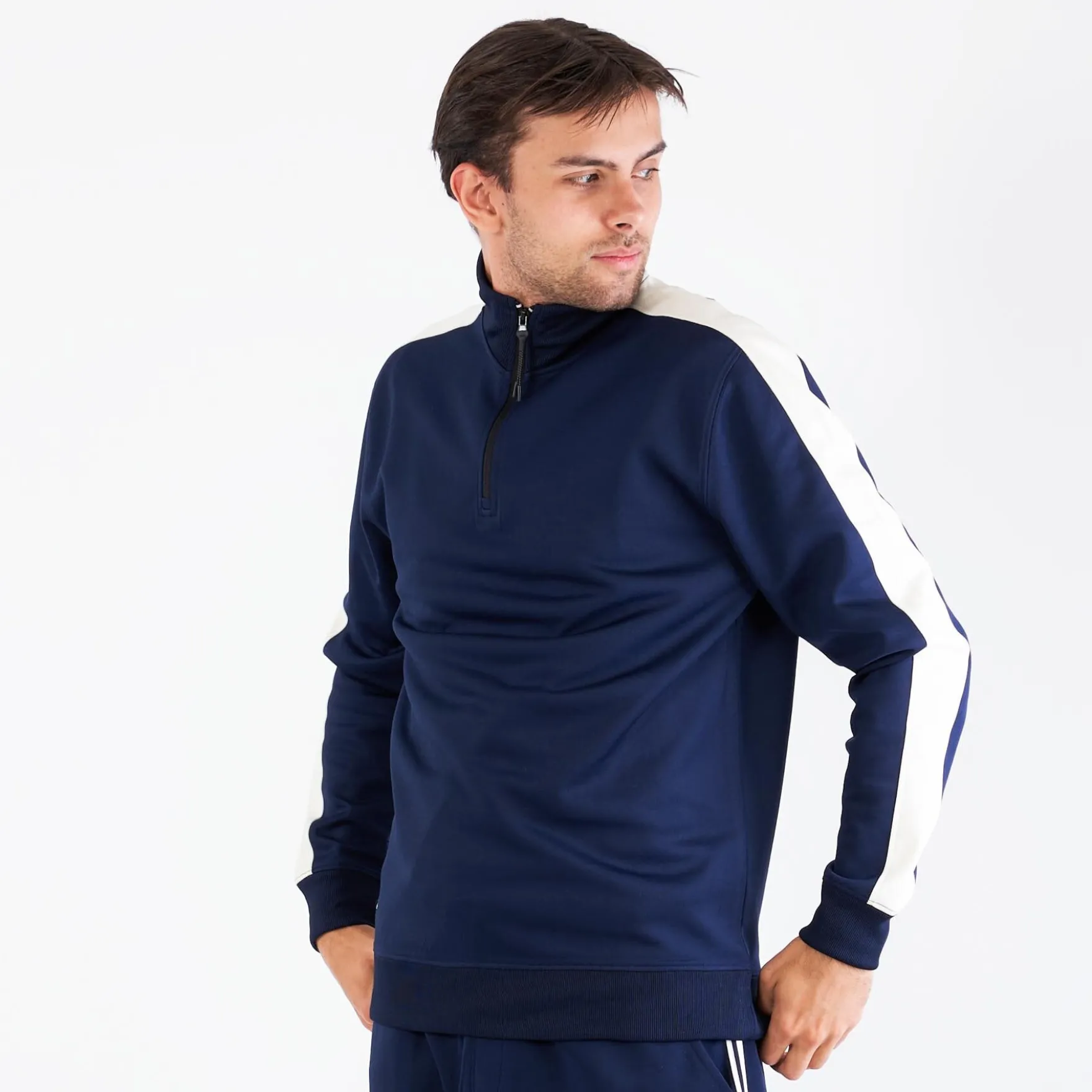 Pierre tape half zip