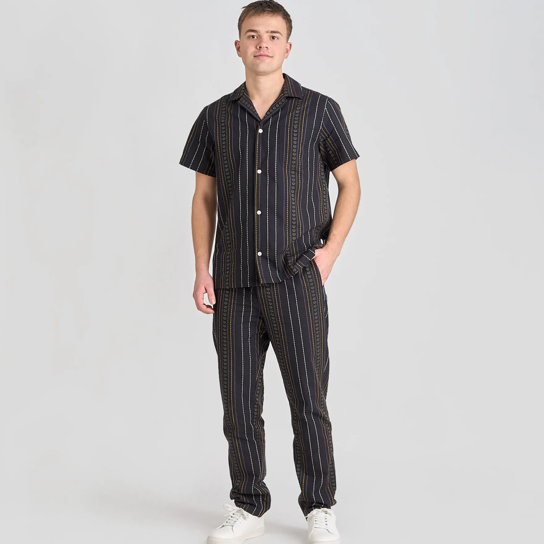 Porter embroidery pants