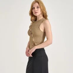 Puromi top