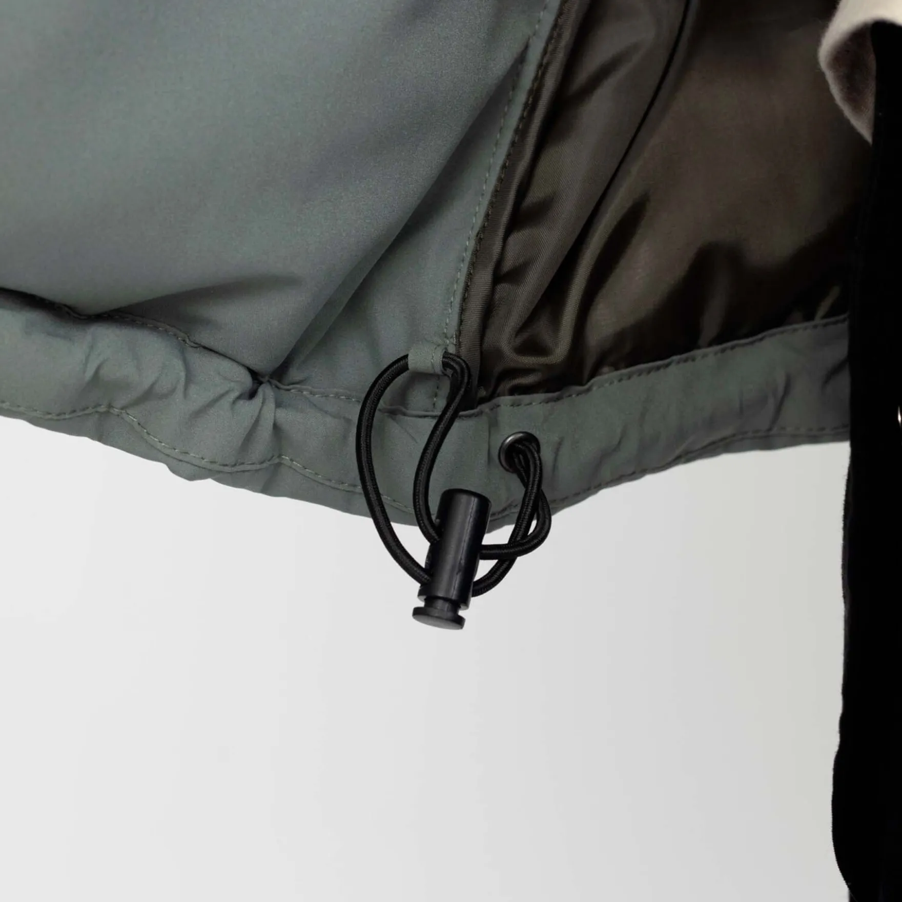 Raglan puffer