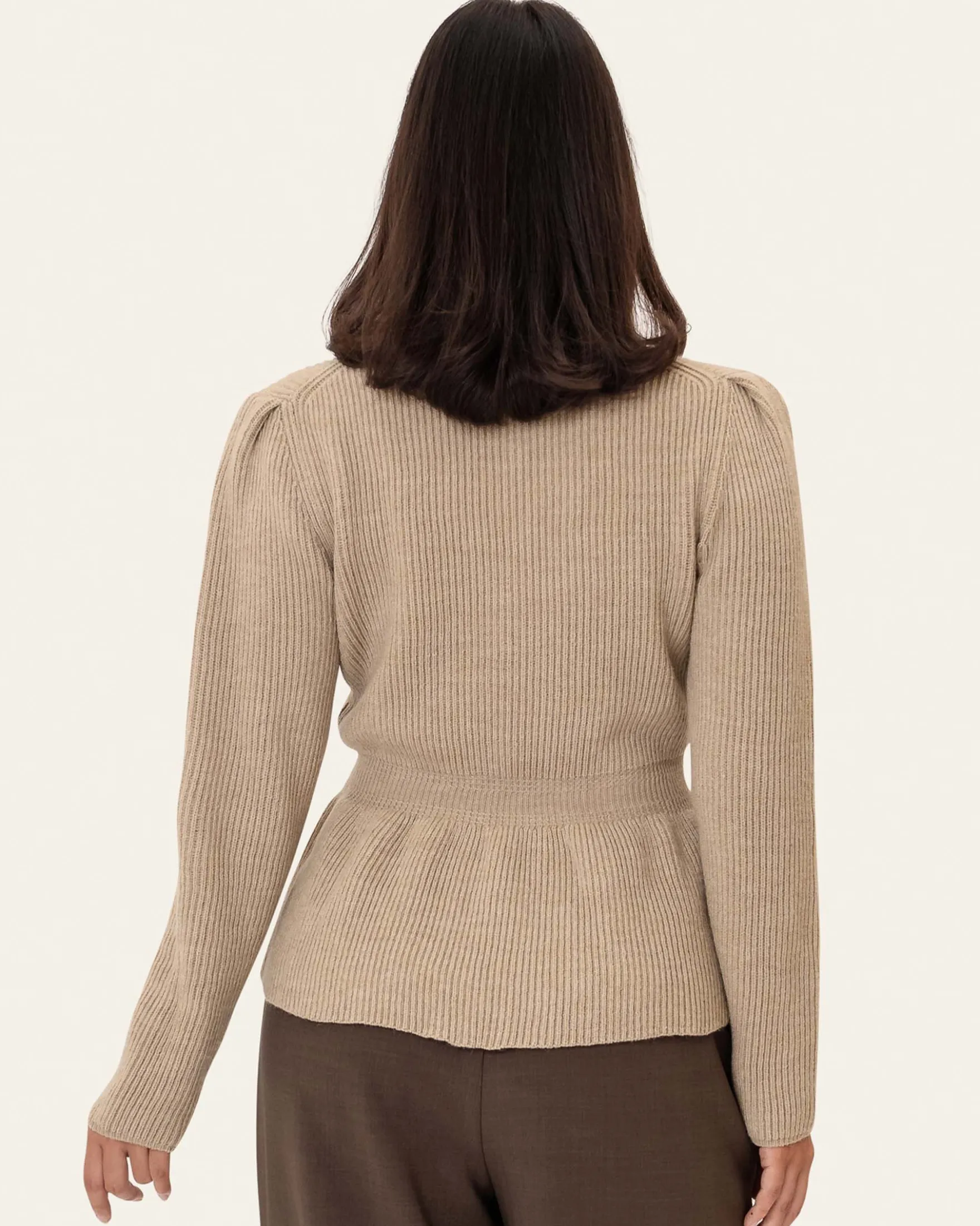 Saraic sweater