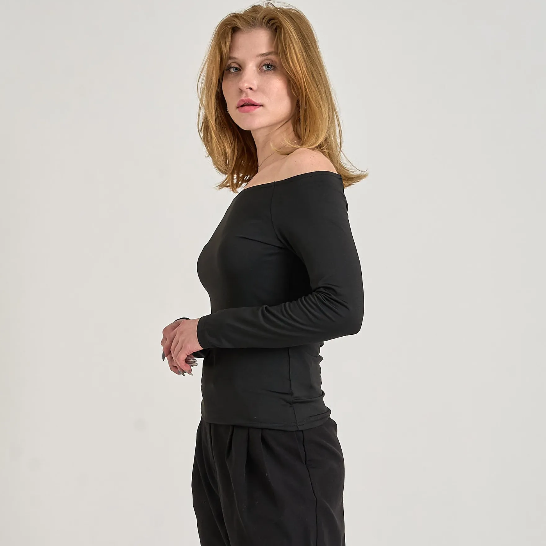 Sigga offshoulder blouse