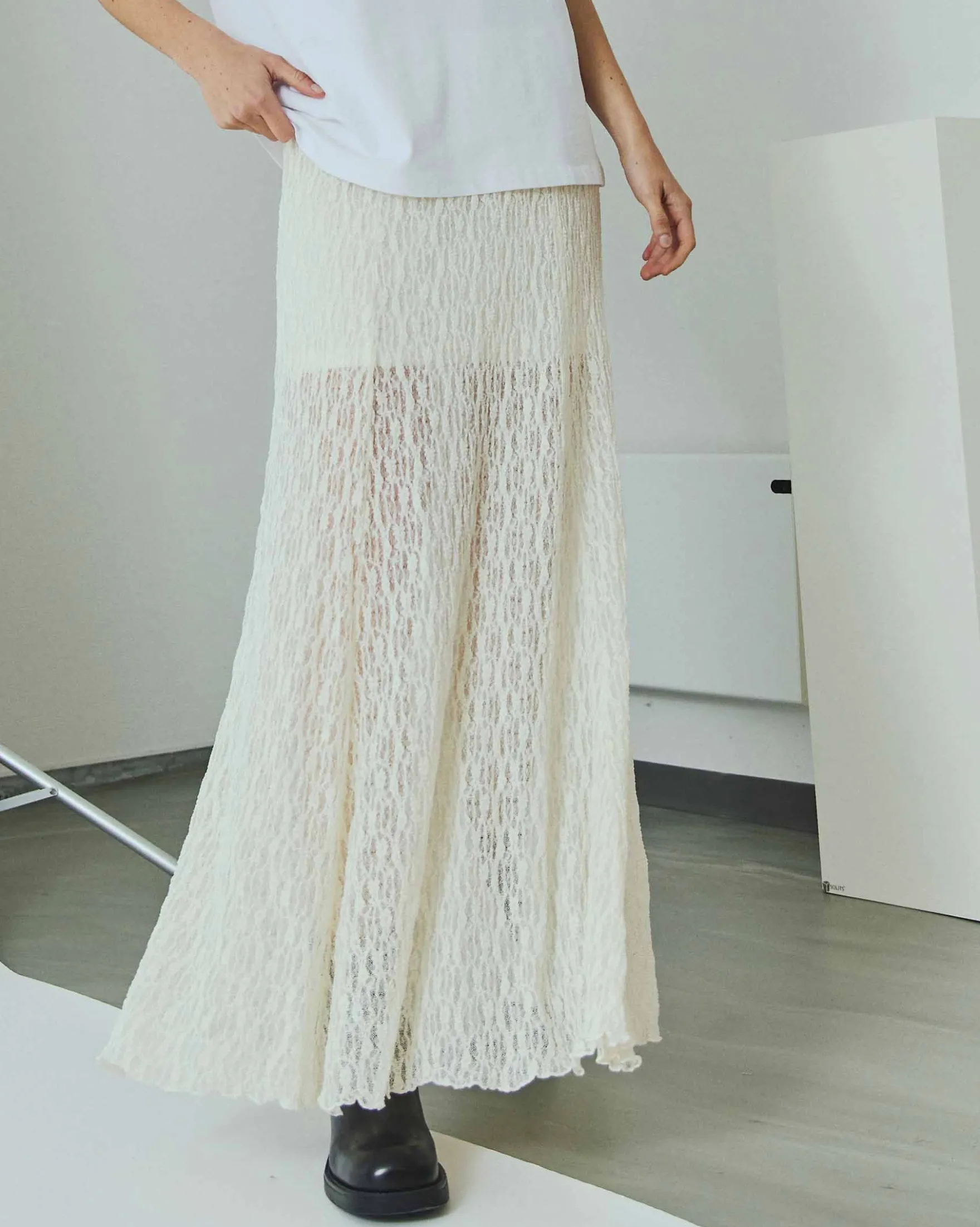 Silvia lace skirt