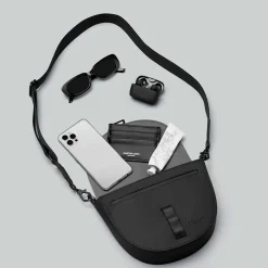 Spläsh moon crossbody