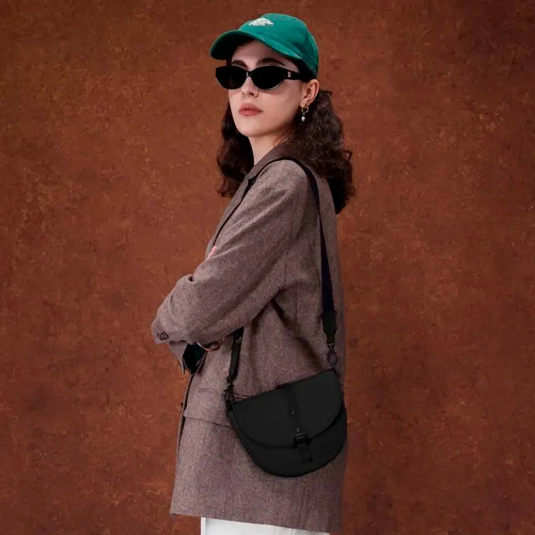 Spläsh moon crossbody