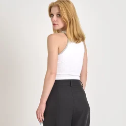 Tamira rib single top