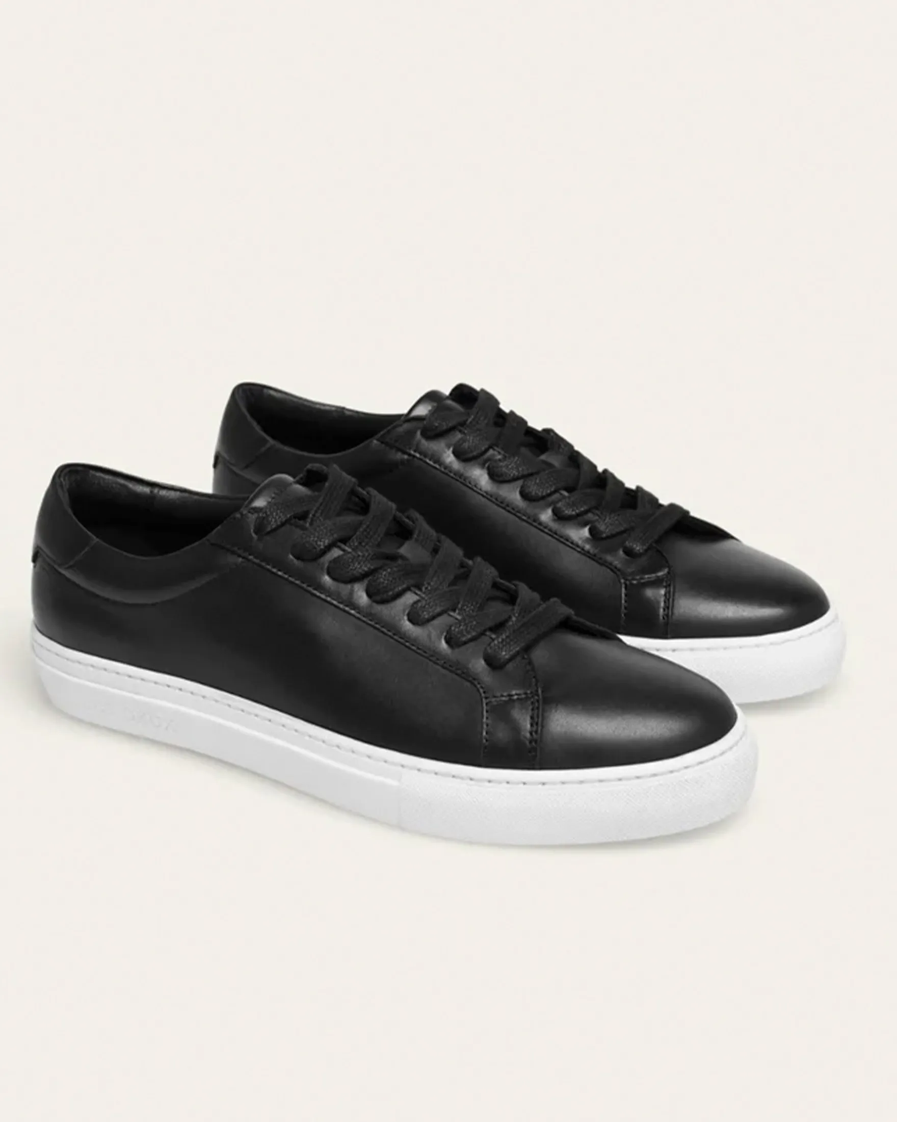 Theodor leather sneaker