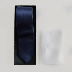 Tie pack
