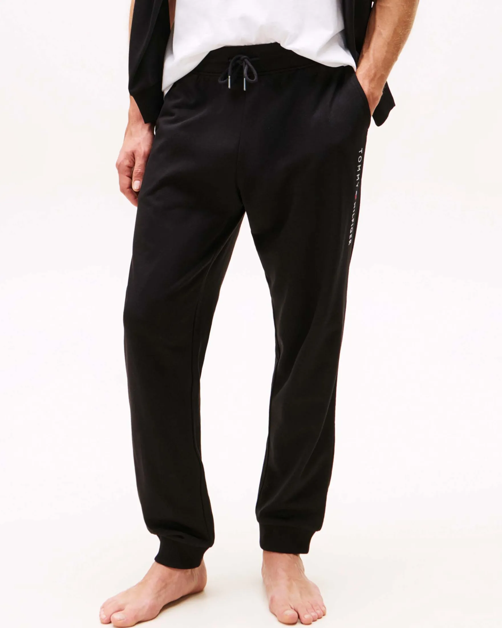 TRACK PANT
