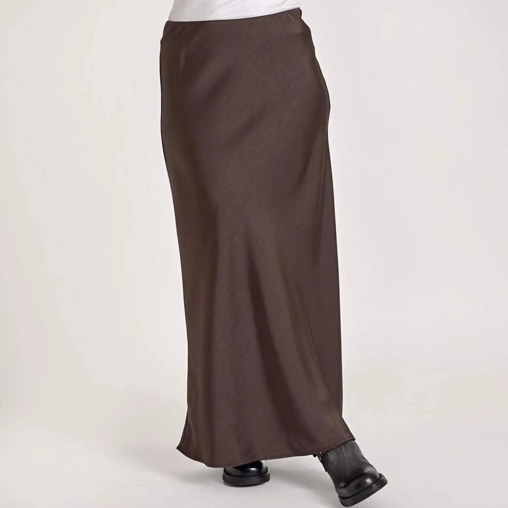 Valery satin skirt