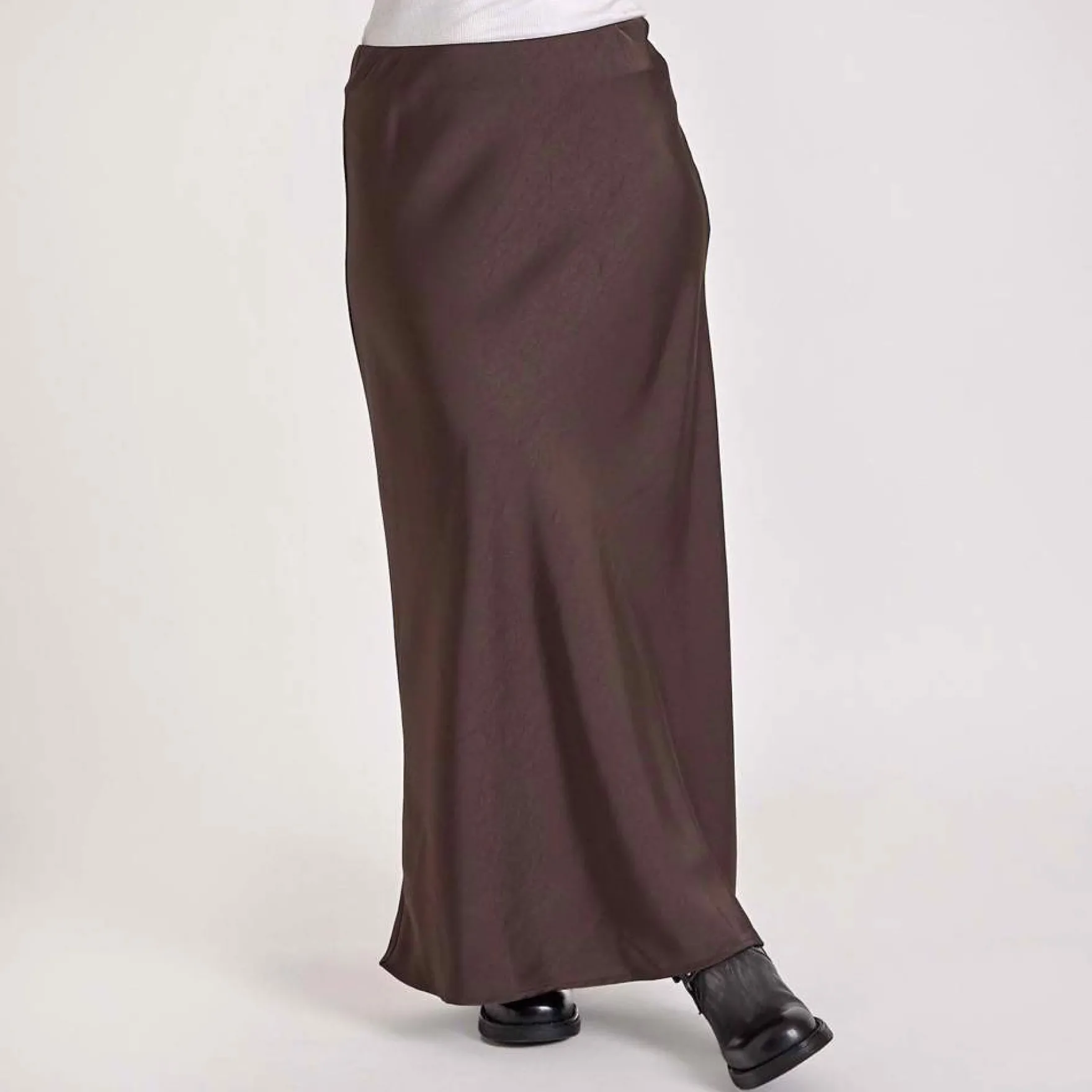 Valery satin skirt
