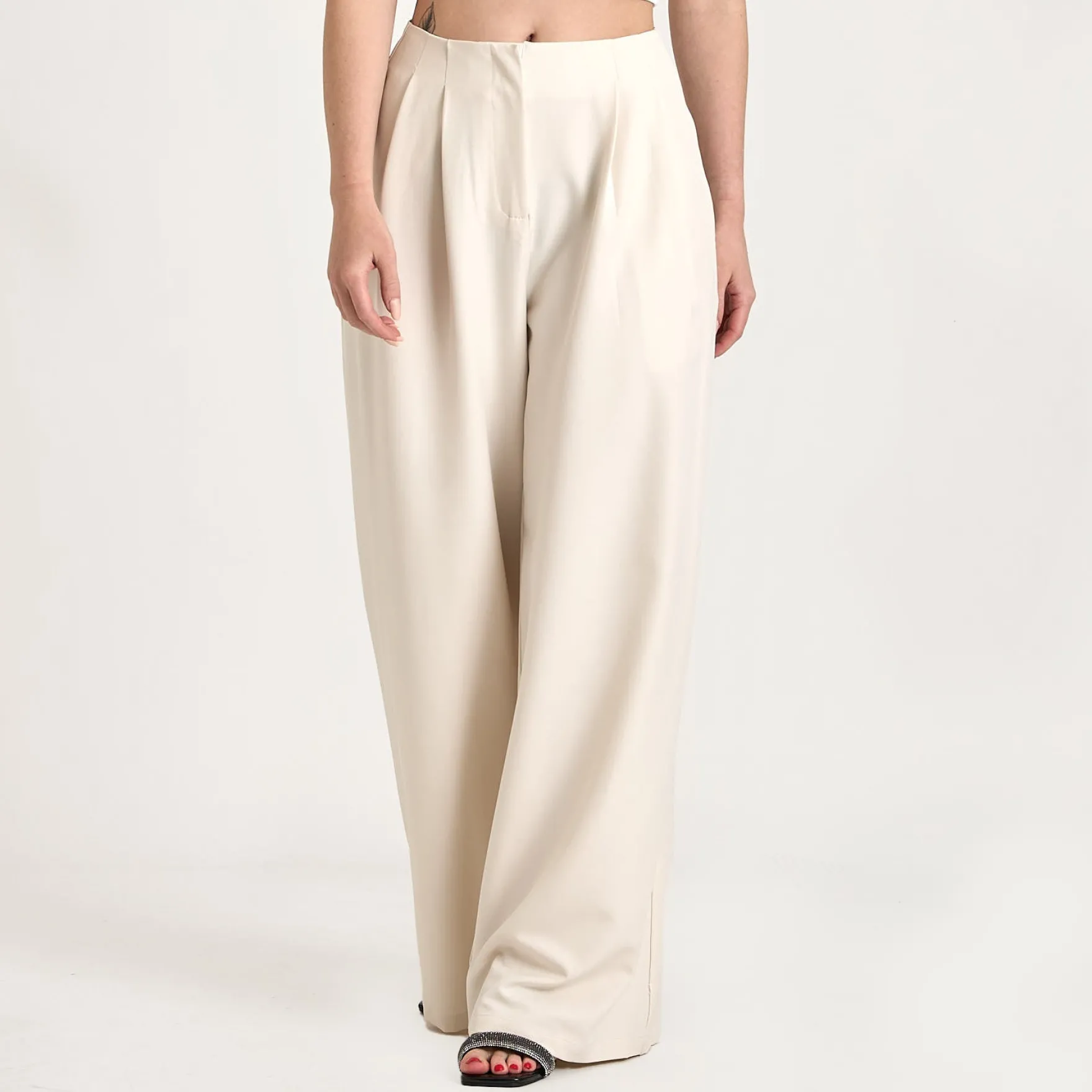 Vikaka hw pleated pants